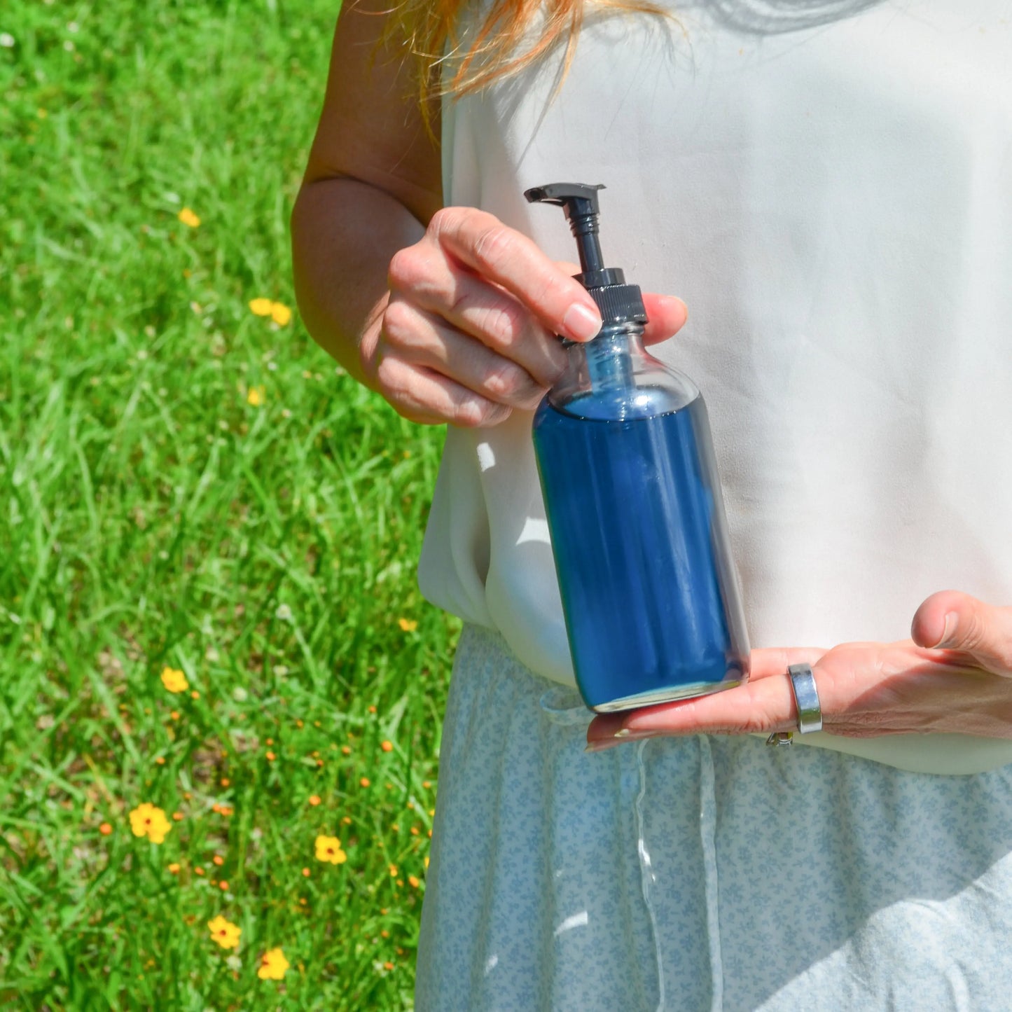 Blue Bloom Natural Botanical Body Oil Pretty farm girl