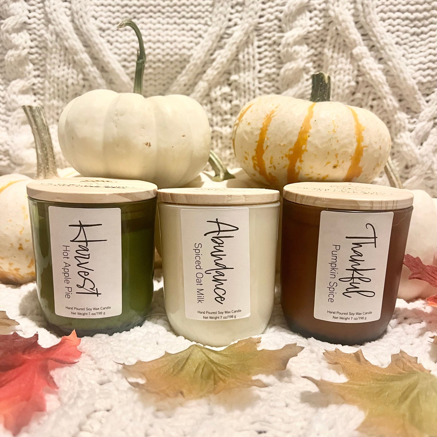 HARVEST Candle cozy fall candle smells like apple pie soy candle for your home apple pie scented candle for harvest season soy candle for your living room