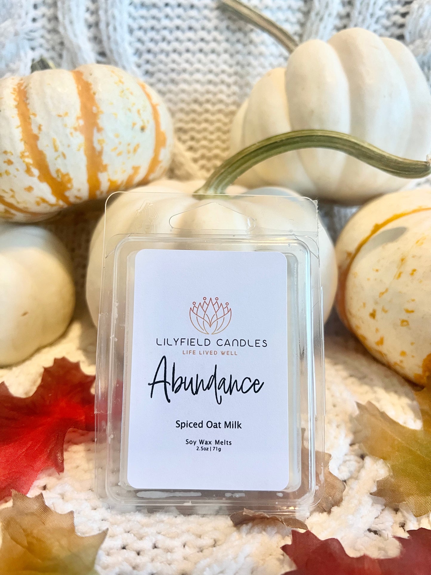 Apple pie, spiced Pumpkin pie, and Vanilla oat-milk wax melts for the fall wax melt scents of pecan, apple and pumpkin for autumn